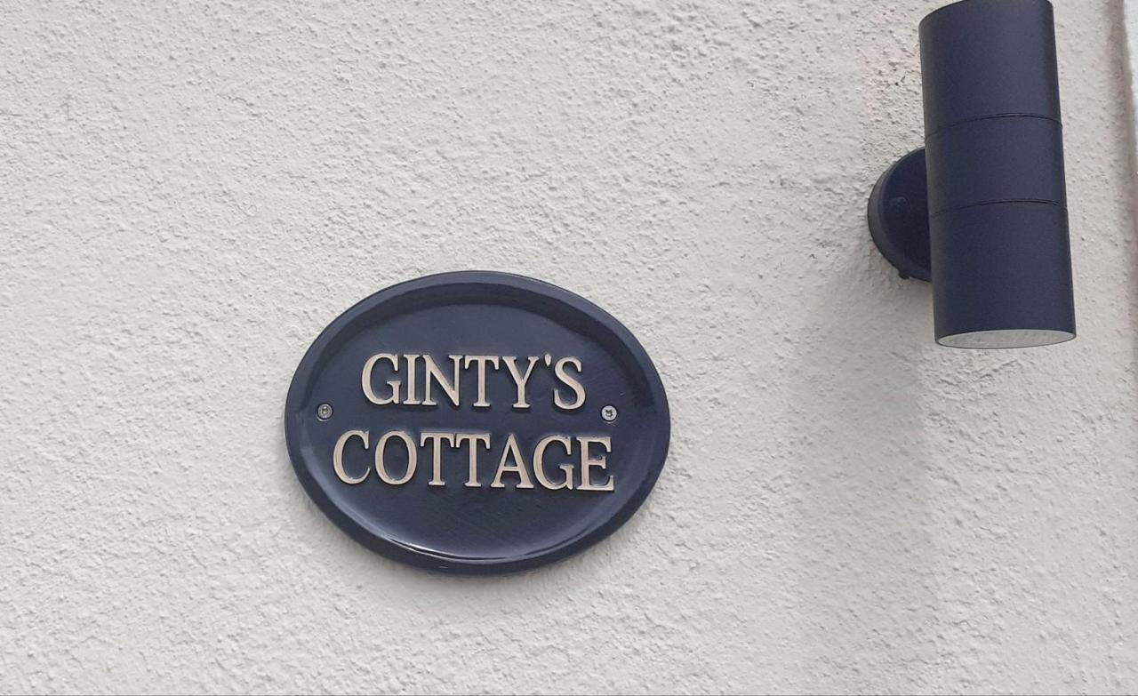 Cozy & Remote Hideaway Gintys Cottage Ross Port Exteriér fotografie